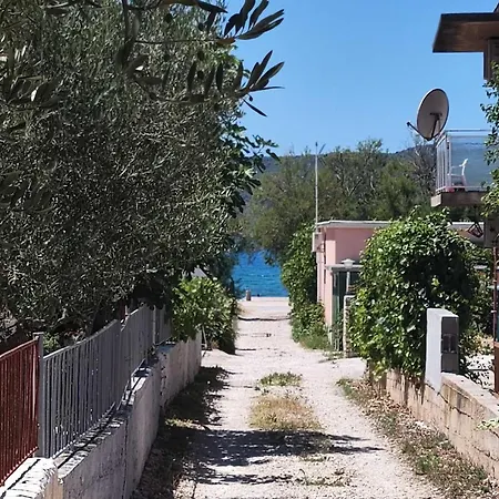 Era Near The Lägenhet Brodarica (Sibenik-Knin)