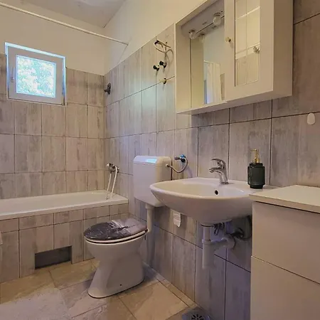 Apartment Era Near The
